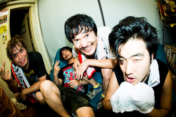 RAZORS EDGE “RAW CARD TOUR 2015〜2016″決定！